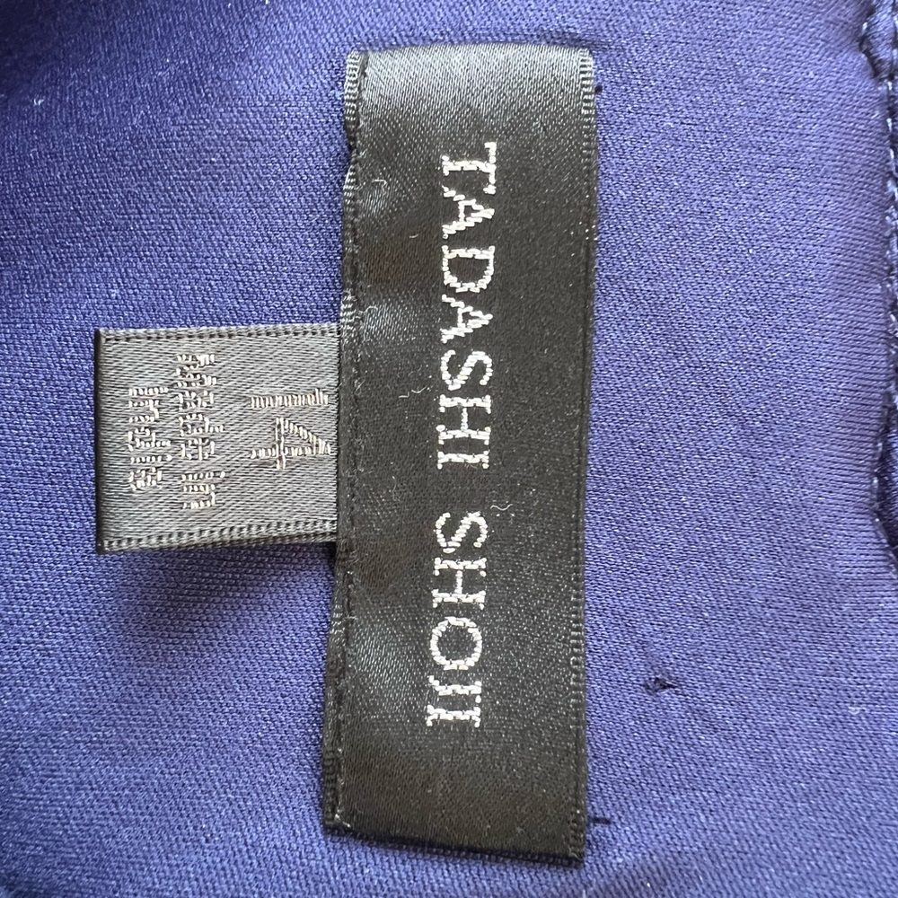 Tadashi Shoji Navy Long Sleeve Lace Gown - Picture 7 of 14